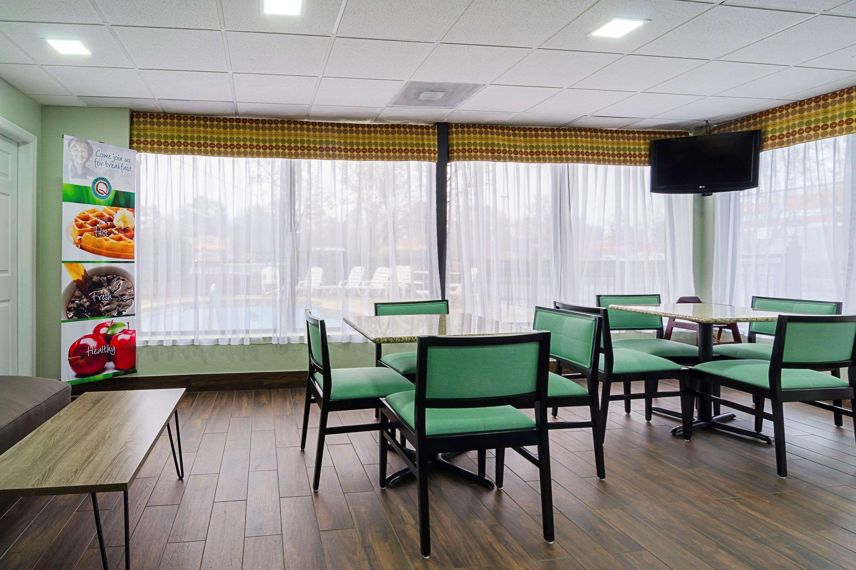 Quality Inn Raeford Exterior foto