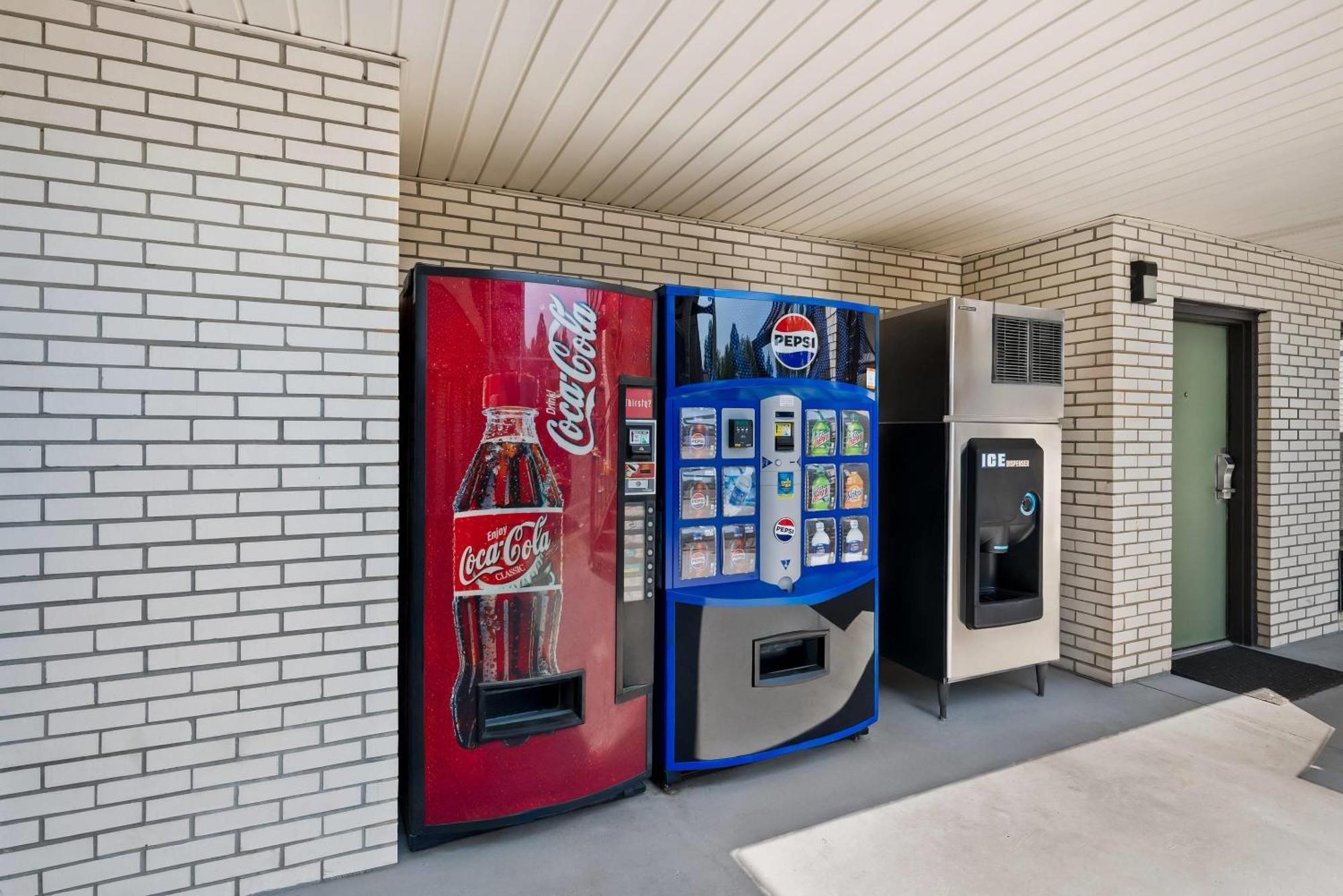 Quality Inn Raeford Exterior foto