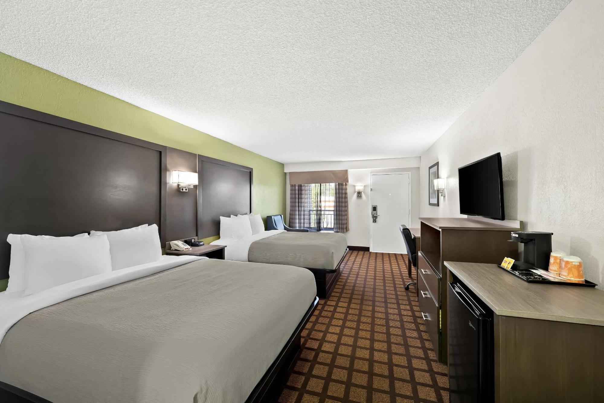 Quality Inn Raeford Exterior foto