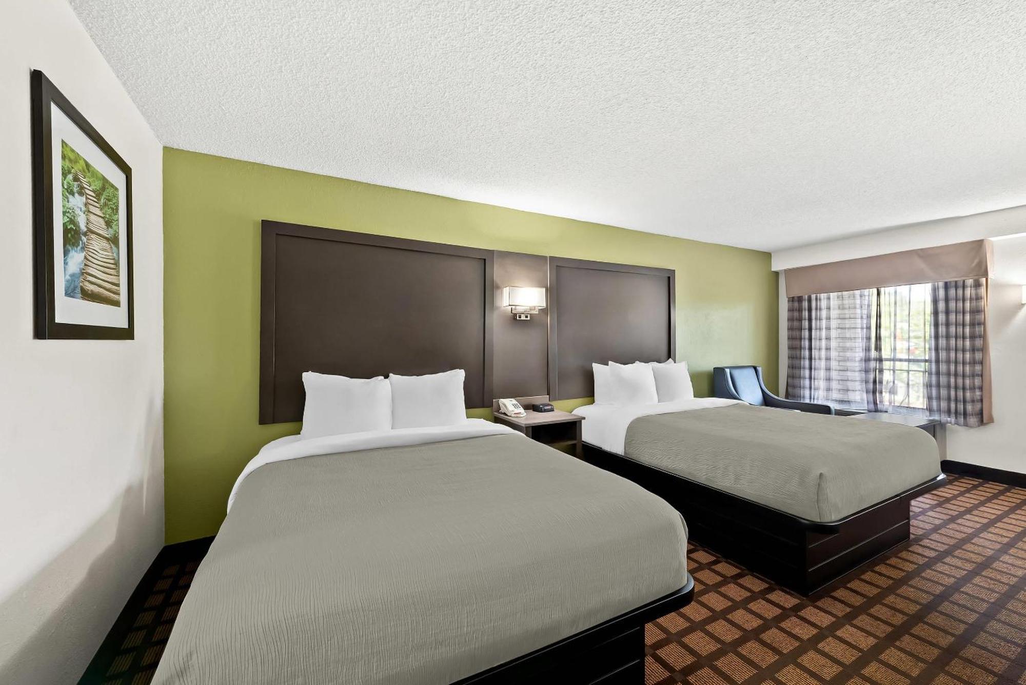 Quality Inn Raeford Exterior foto